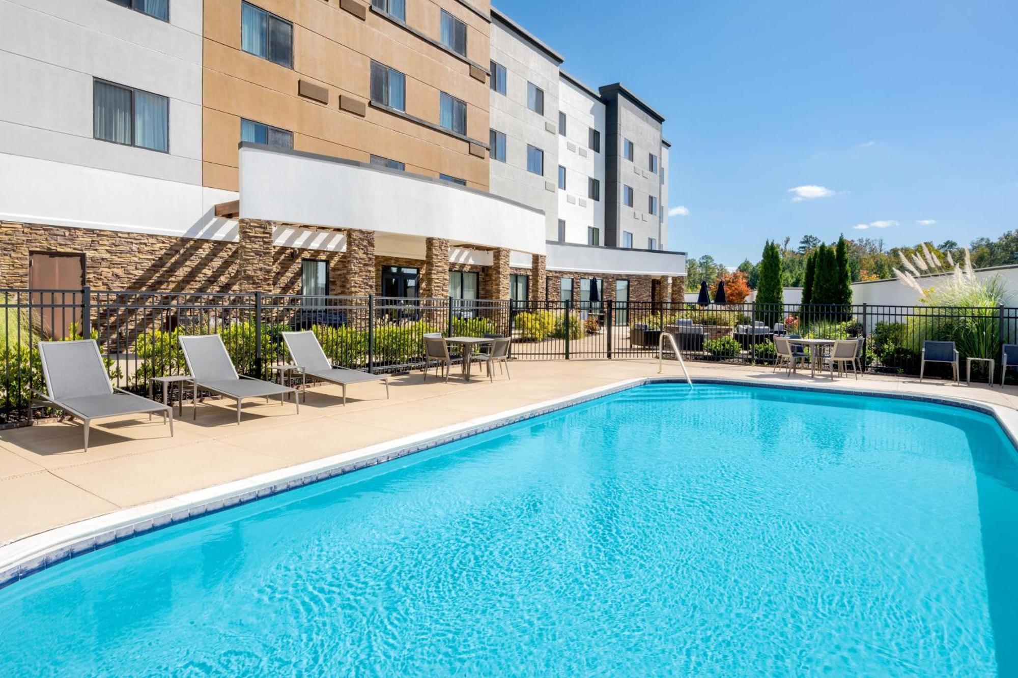 Hotel Courtyard By Marriott Auburn Zewnętrze zdjęcie